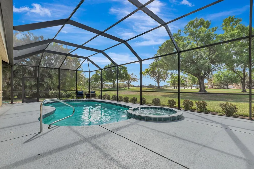 7212 N Serenoa Drive Sarasota FL 34241