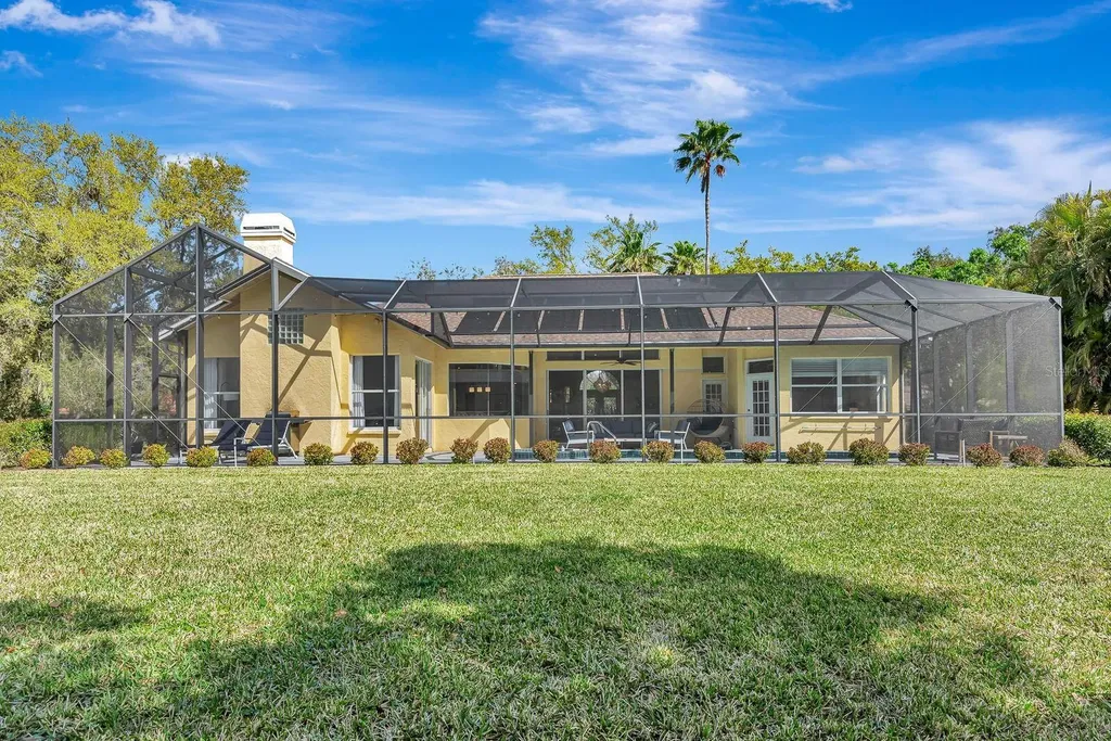 7212 N Serenoa Drive Sarasota FL 34241