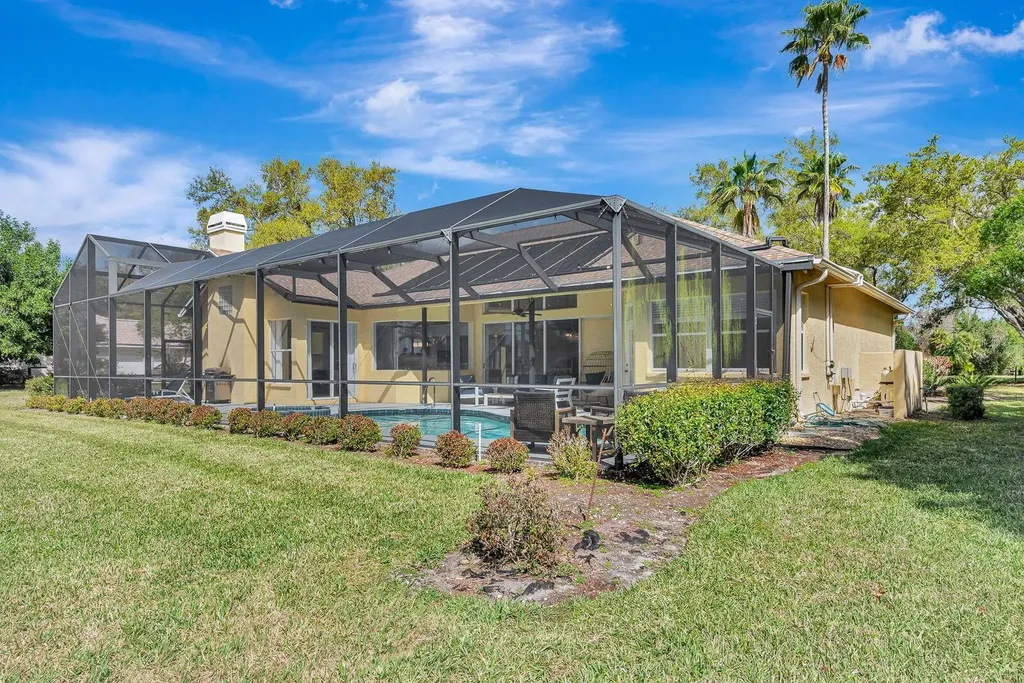 7212 N Serenoa Drive Sarasota FL 34241