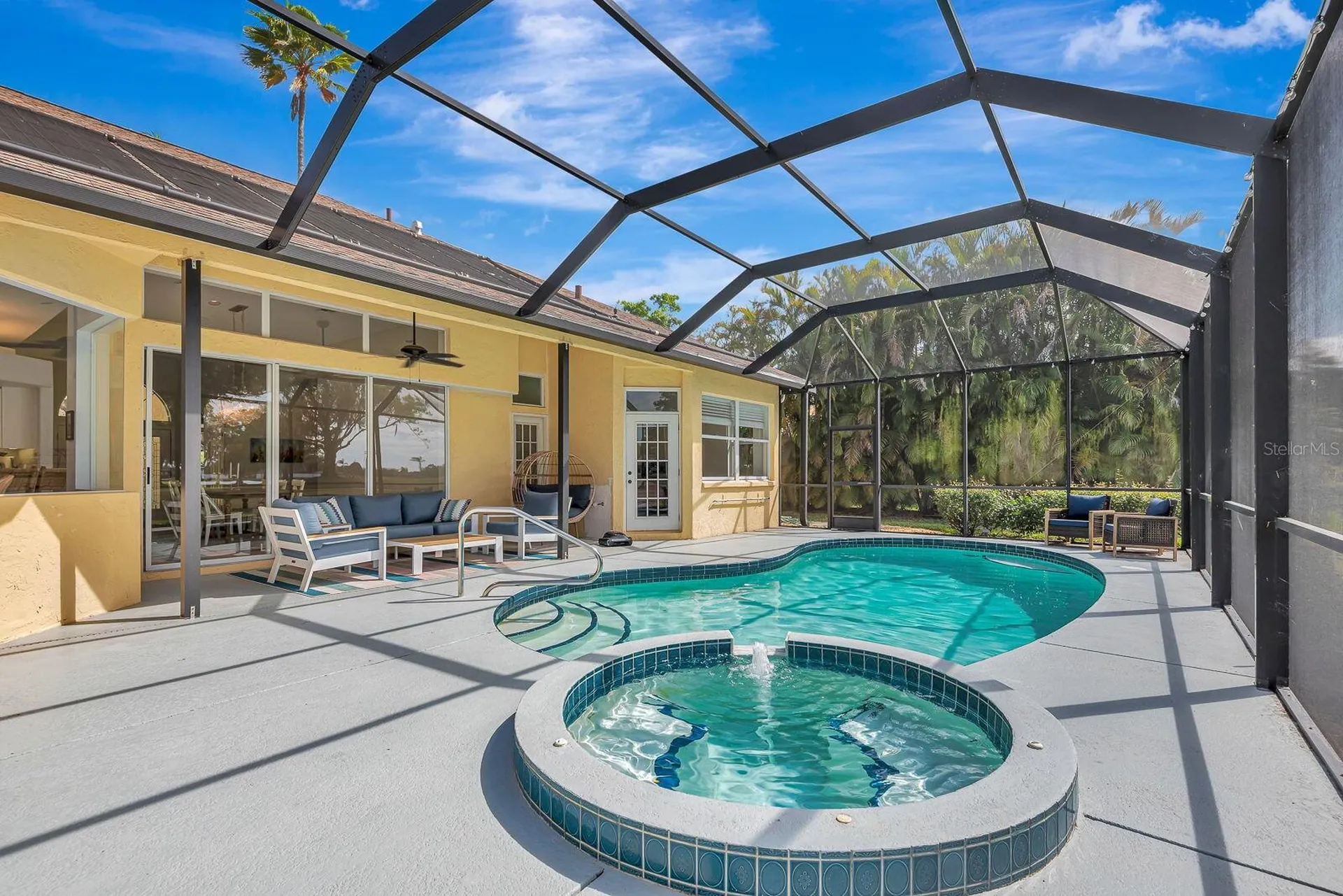 7212 N Serenoa Drive Sarasota FL 34241
