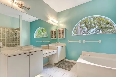 7212 N Serenoa Drive Sarasota FL 34241