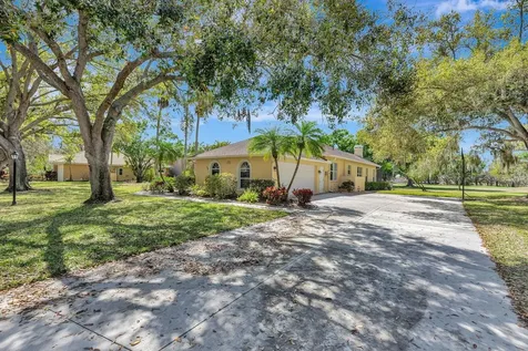 7212 N Serenoa Drive Sarasota FL 34241