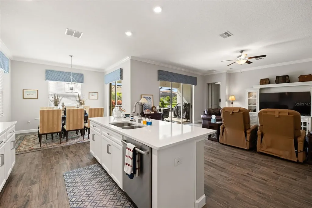 16938 Scuba Crest Street Wimauma FL 33598