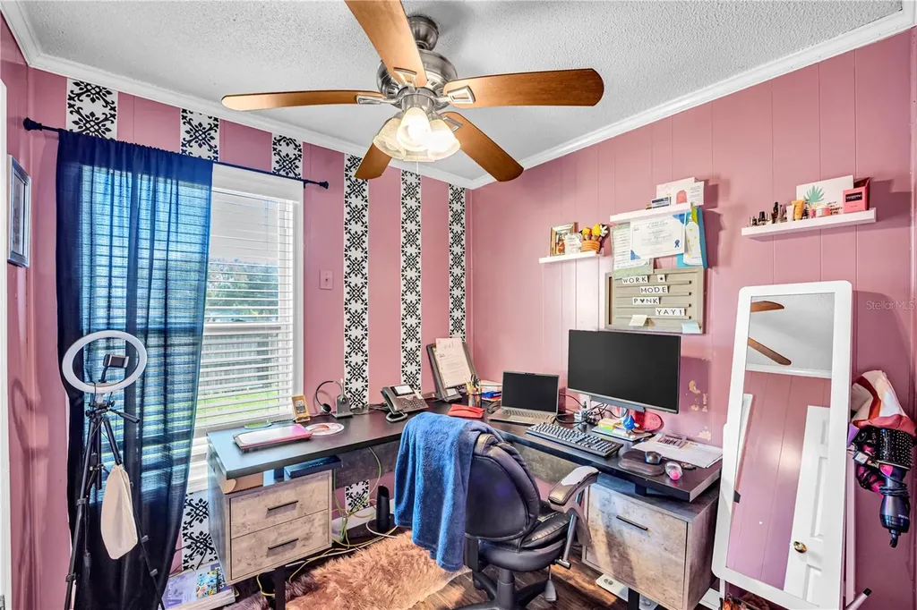 4325 Lake Avenue Kissimmee FL 34746