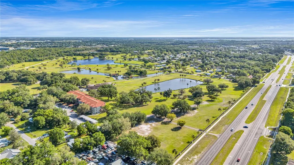 4325 Lake Avenue Kissimmee FL 34746