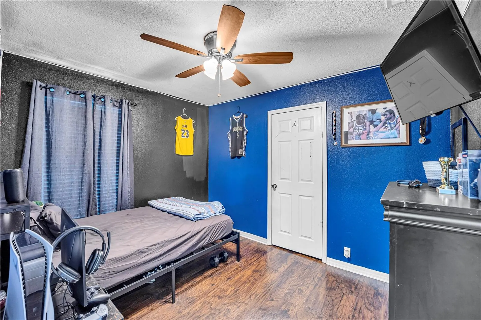 4325 Lake Avenue Kissimmee FL 34746