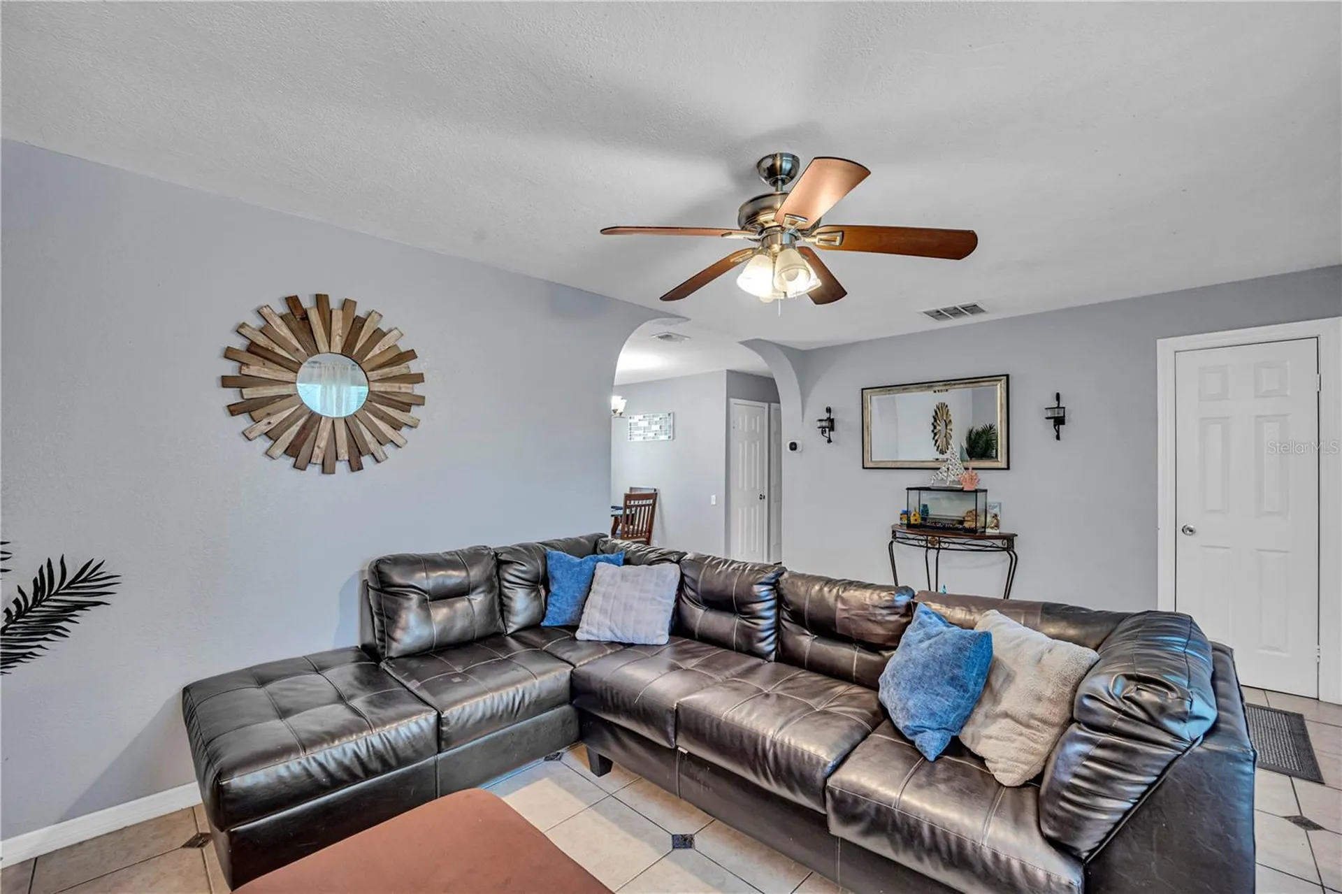 4325 Lake Avenue Kissimmee FL 34746