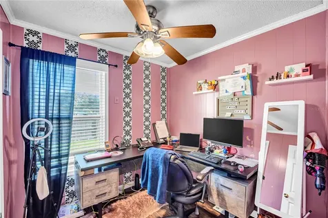 4325 Lake Avenue Kissimmee FL 34746