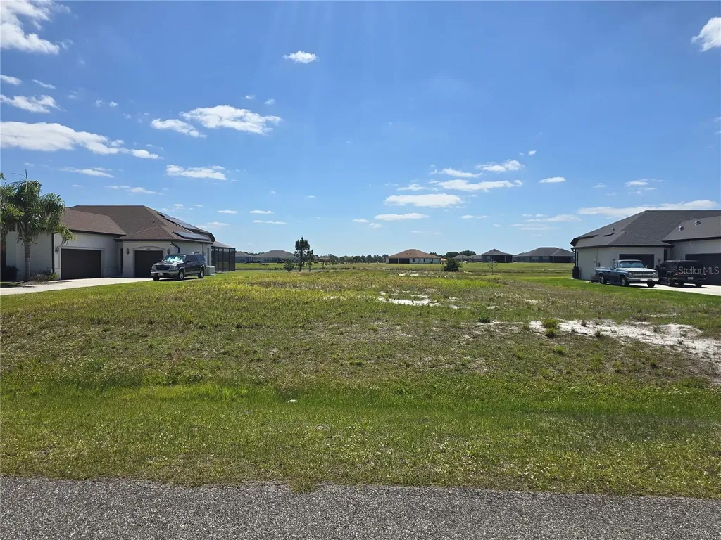 5247 Lake Venice Drive Wimauma FL 33598