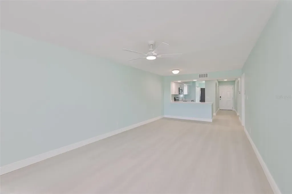 812 Bahia Del Sol Drive Ruskin FL 33570