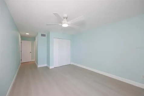 812 Bahia Del Sol Drive Ruskin FL 33570