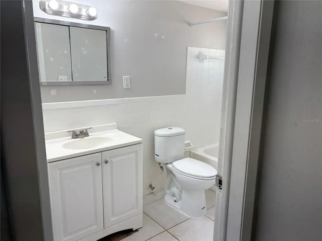 8 N Fillmore Street Beverly Hills FL 34465
