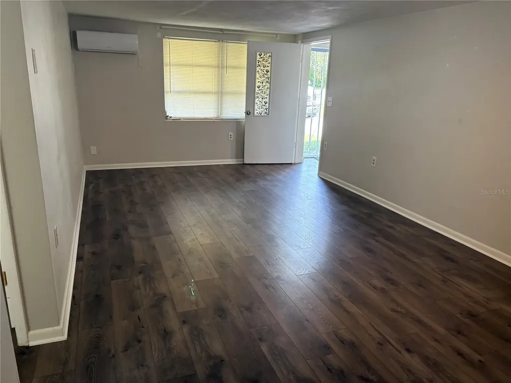 8 N Fillmore Street Beverly Hills FL 34465