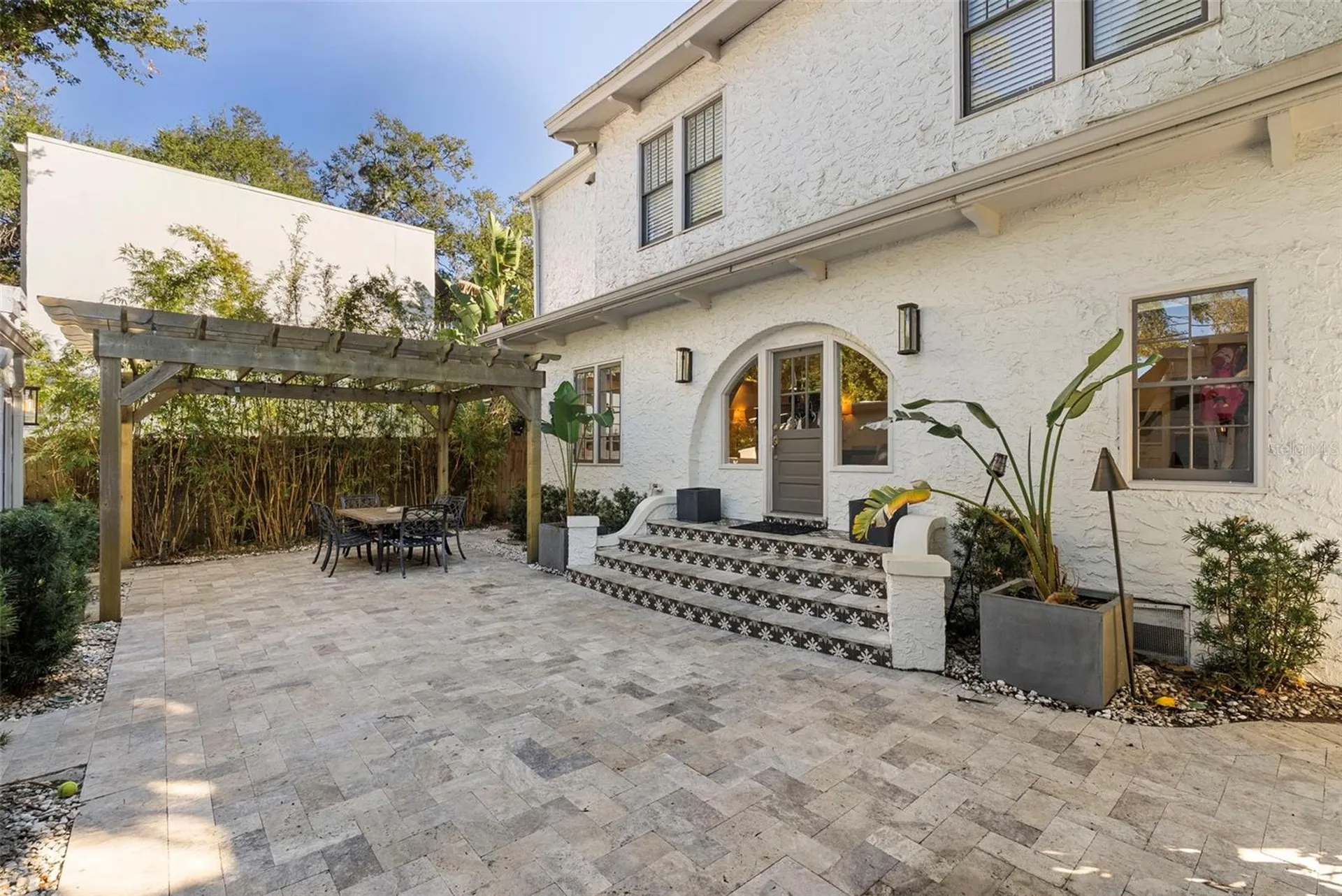 2943 W Bayshore Court Tampa FL 33611