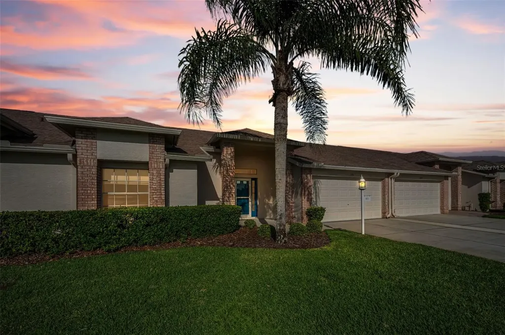 1933 Arbor Knoll Loop Trinity FL 34655