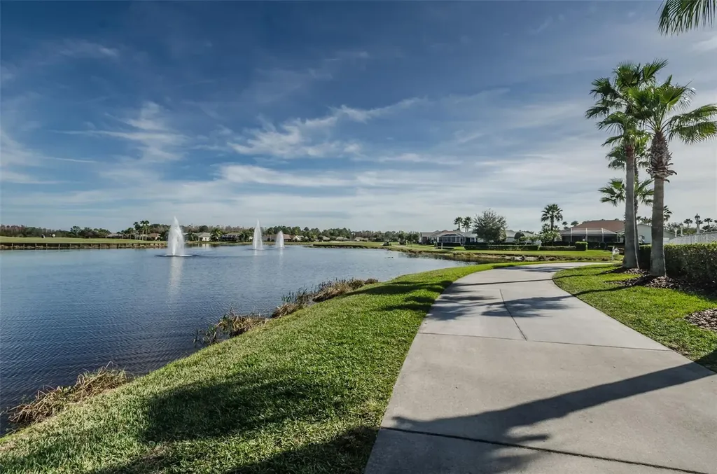 1933 Arbor Knoll Loop Trinity FL 34655