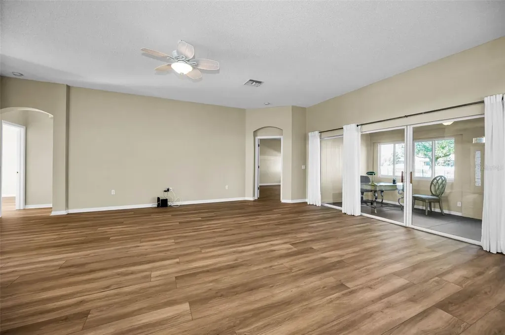 1933 Arbor Knoll Loop Trinity FL 34655