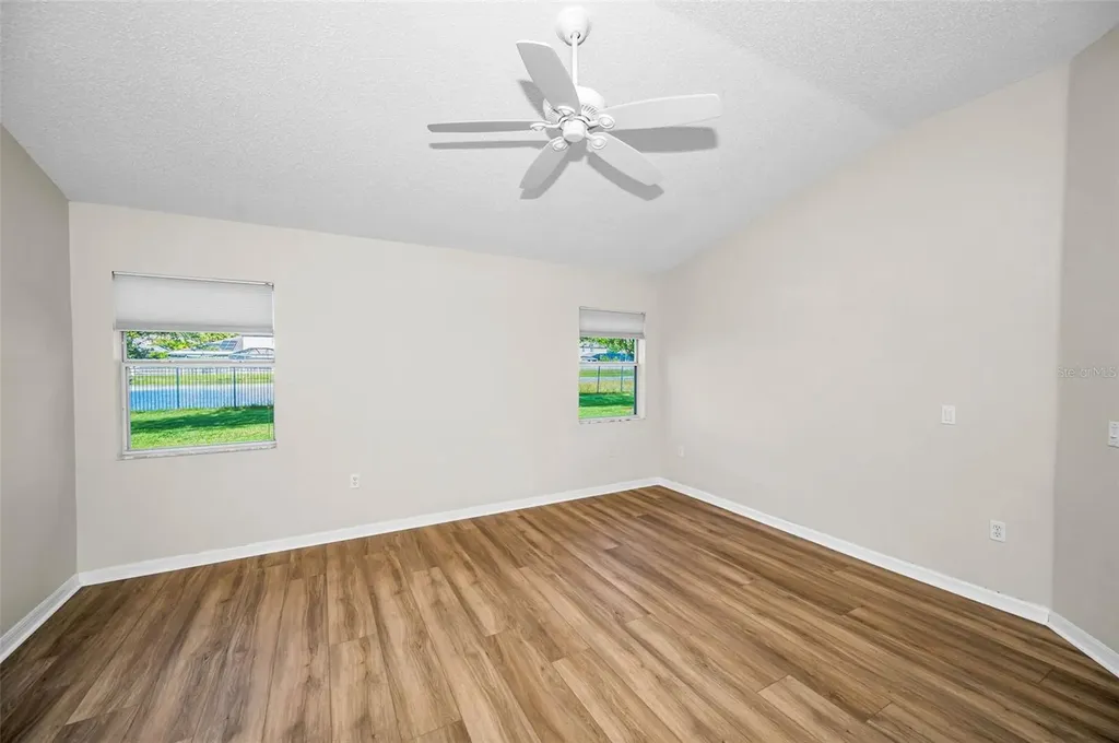 1933 Arbor Knoll Loop Trinity FL 34655