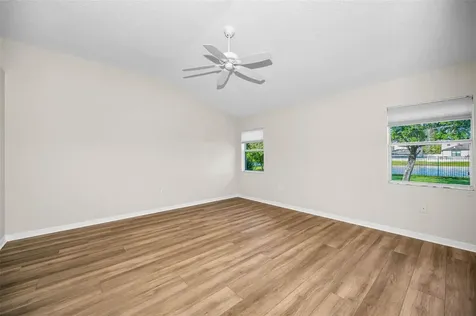 1933 Arbor Knoll Loop Trinity FL 34655