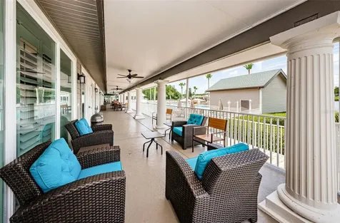 1933 Arbor Knoll Loop Trinity FL 34655