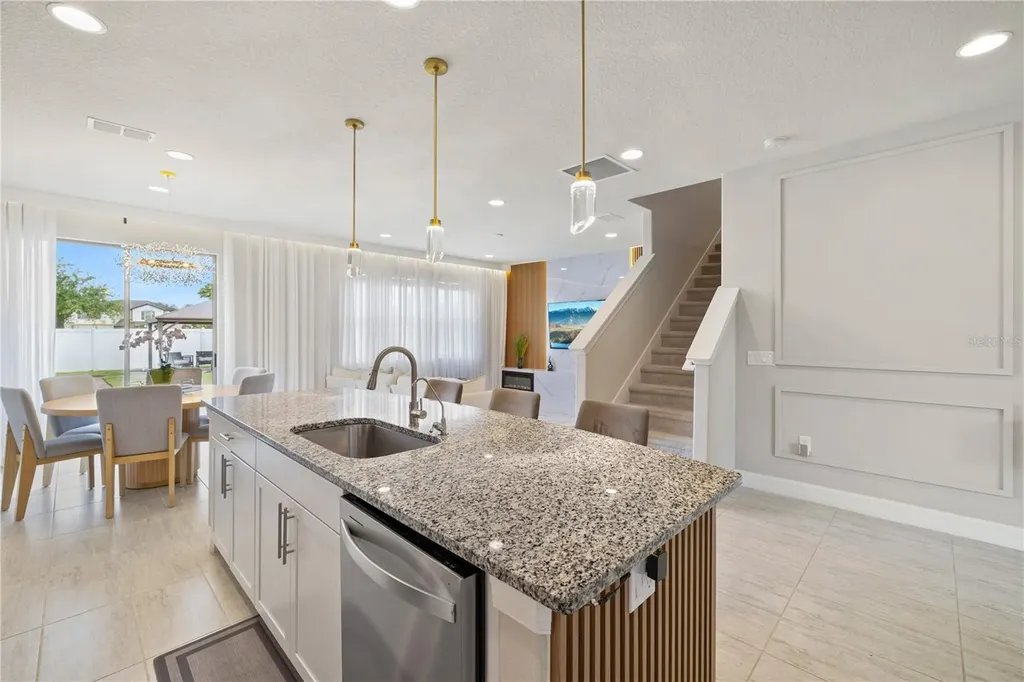1623 Regal River Circle Ocoee FL 34761