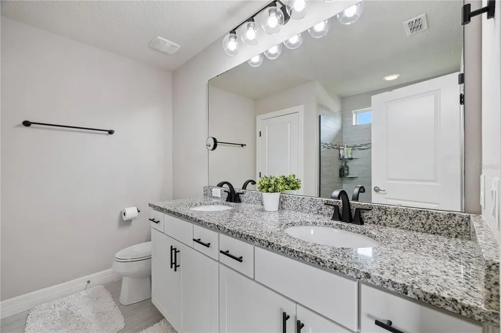 1623 Regal River Circle Ocoee FL 34761