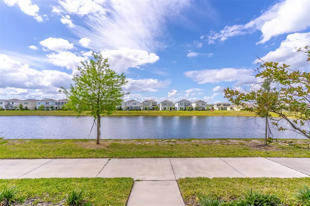 6074 Windy Leaf Alley St Cloud FL 34771