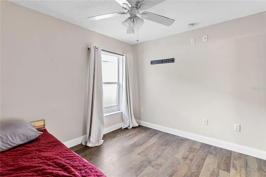 2209 Pleasure Run Drive Ruskin FL 33570