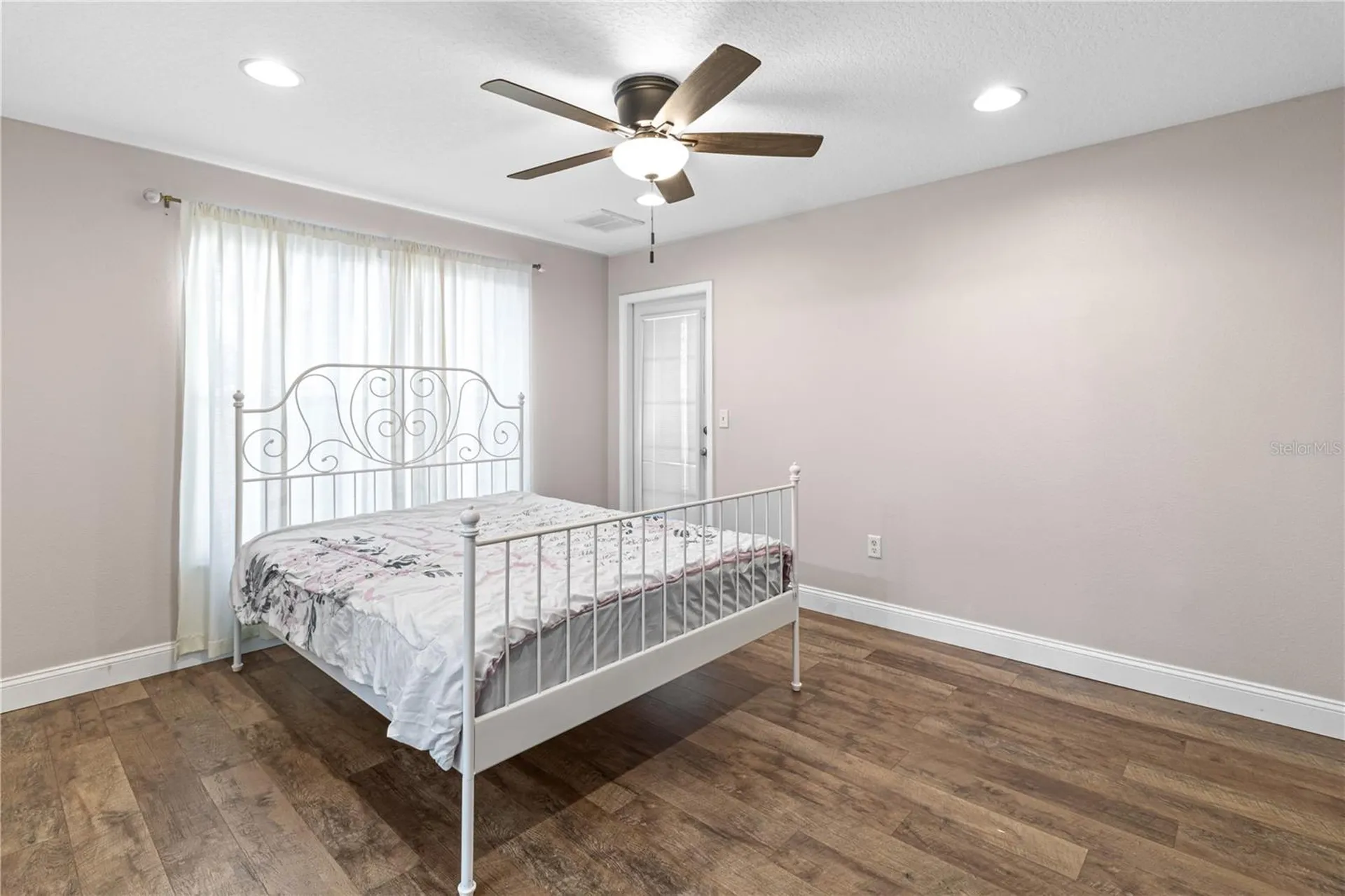 2209 Pleasure Run Drive Ruskin FL 33570