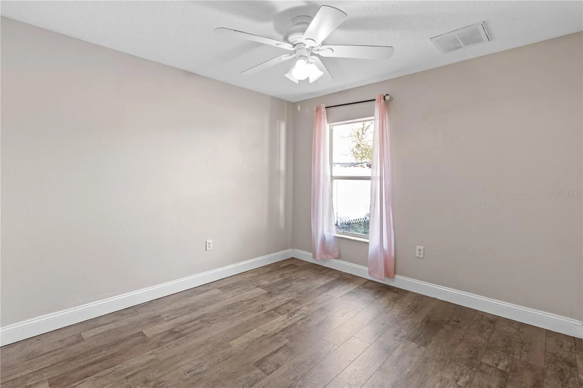 2209 Pleasure Run Drive Ruskin FL 33570