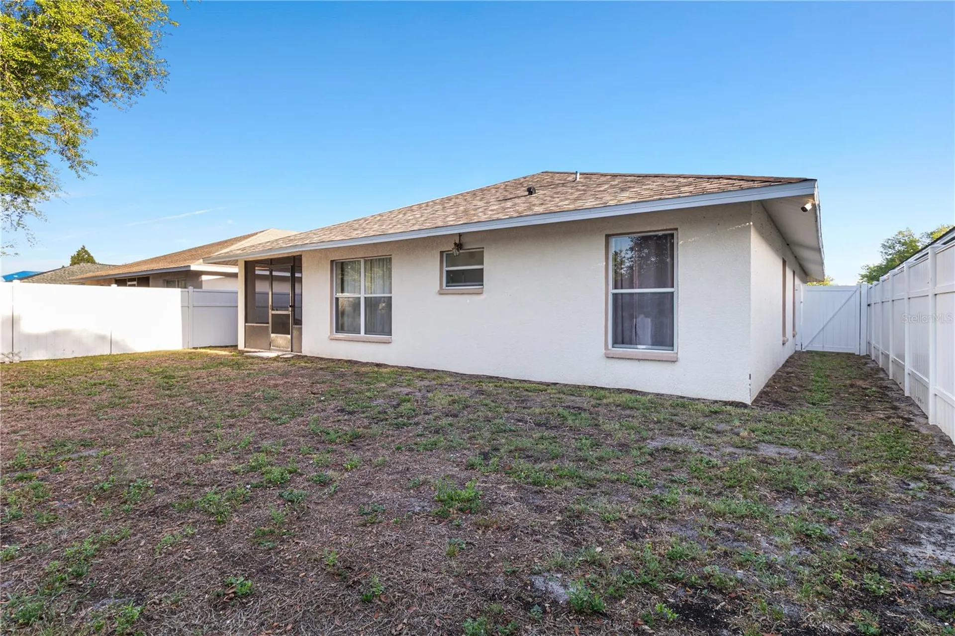 2209 Pleasure Run Drive Ruskin FL 33570