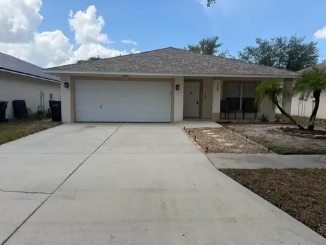 2209 Pleasure Run Drive Ruskin FL 33570