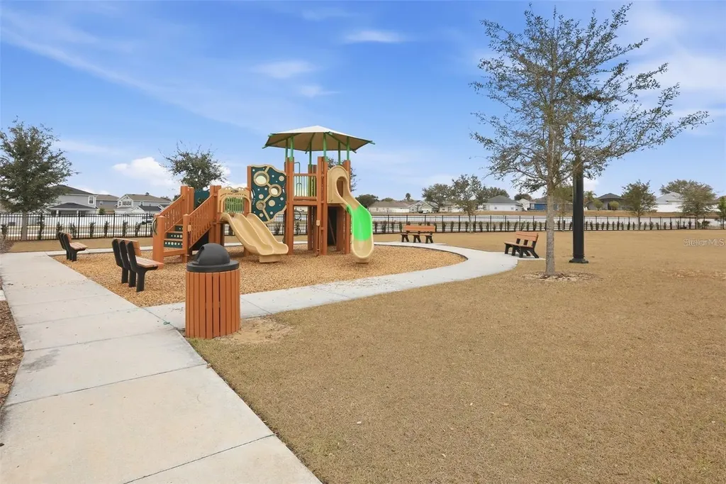1096 Papaya Circle Davenport FL 33897