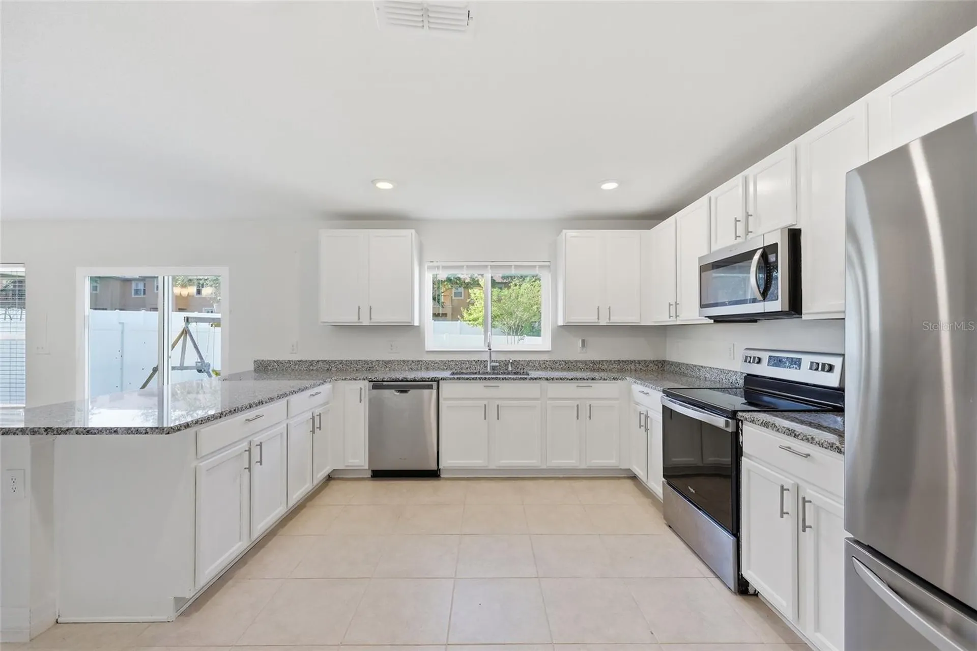 1096 Papaya Circle Davenport FL 33897