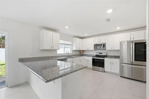 1096 Papaya Circle Davenport FL 33897