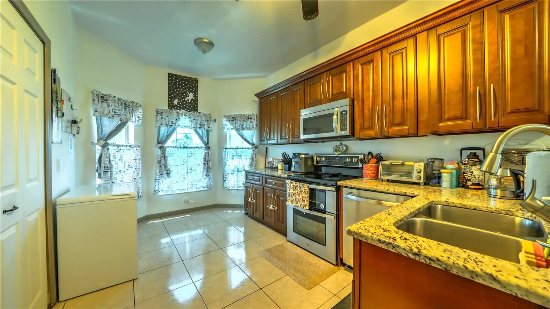 716 Versailles Lane Kissimmee FL 34759