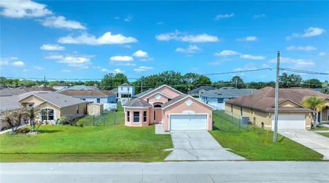 716 Versailles Lane Kissimmee FL 34759