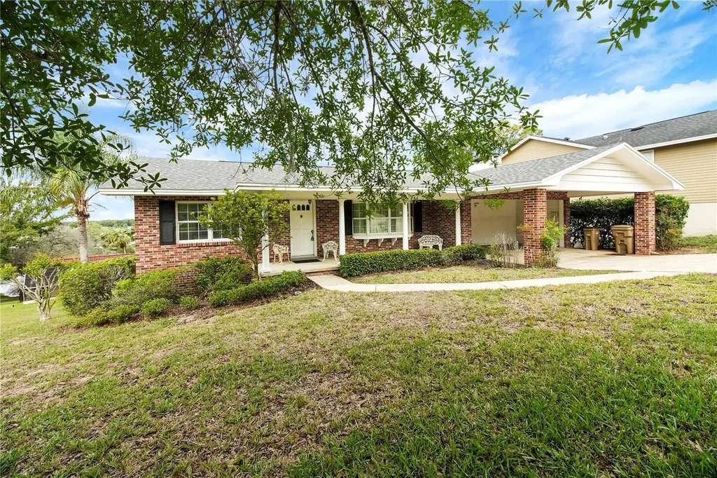 2214 Topping Place Eustis FL 32726