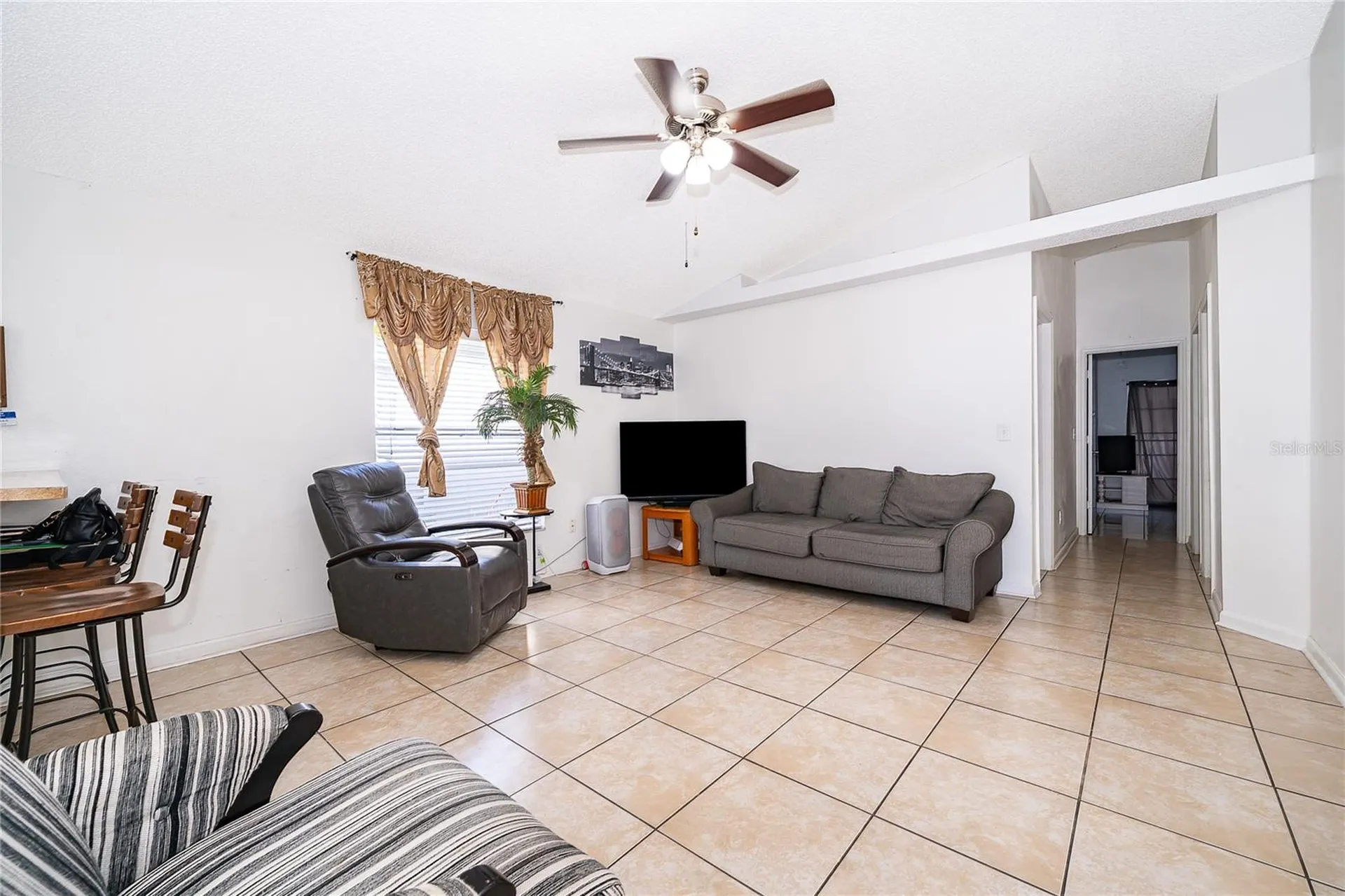 1717 Chatham Circle Apopka FL 32703