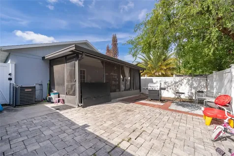 1717 Chatham Circle Apopka FL 32703