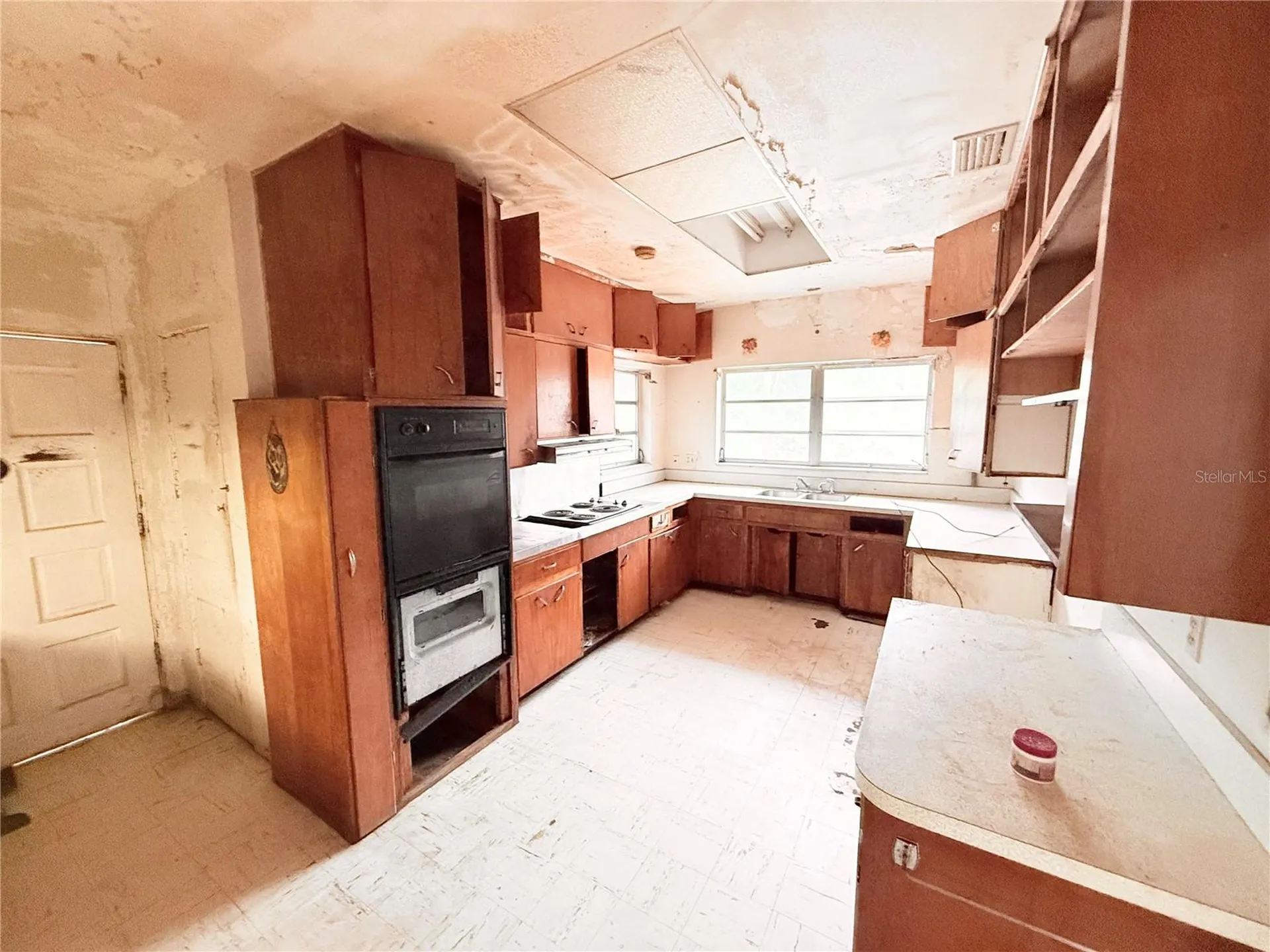 400 Lake Maggiore Boulevard S St Petersburg FL 33705