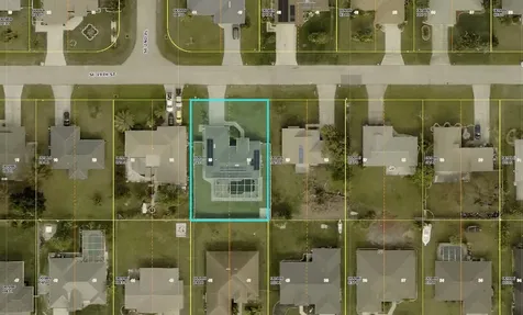 202 SE 19th Street Cape Coral FL 33990