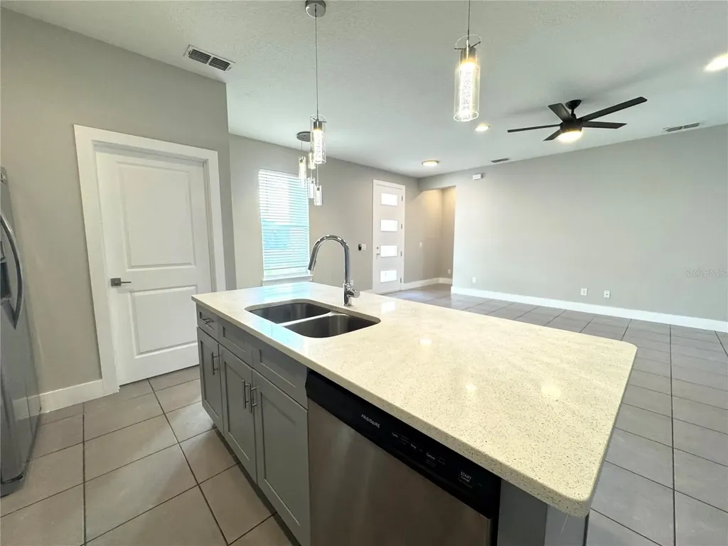9 Orchid Lane Kissimmee FL 34759