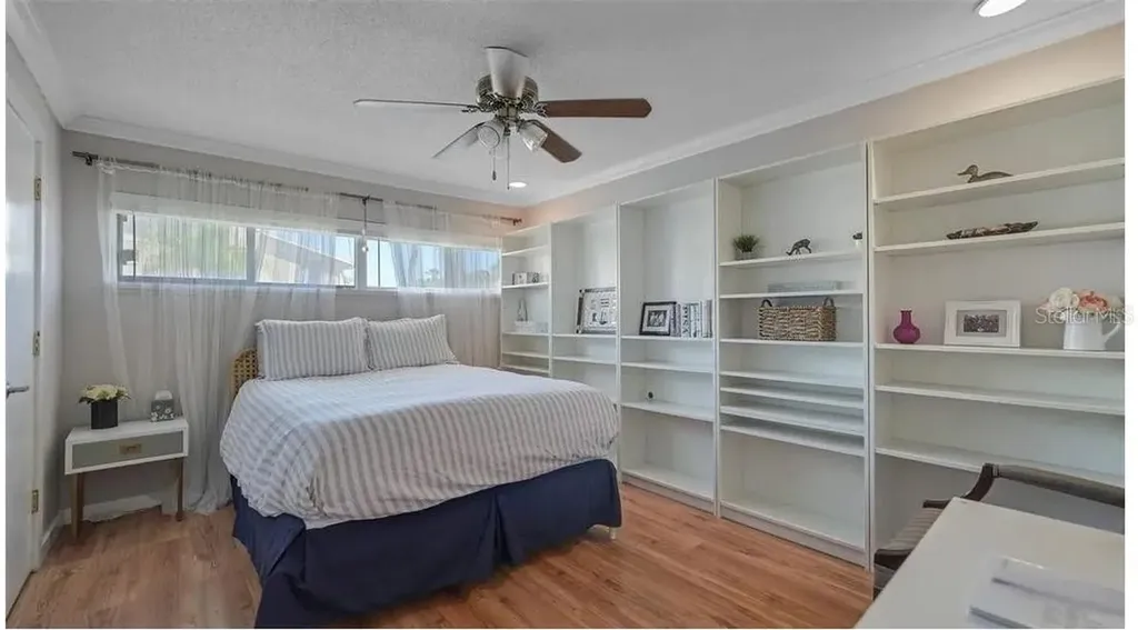 2782 Woodgate Lane Sarasota FL 34231