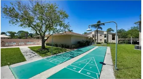 2782 Woodgate Lane Sarasota FL 34231