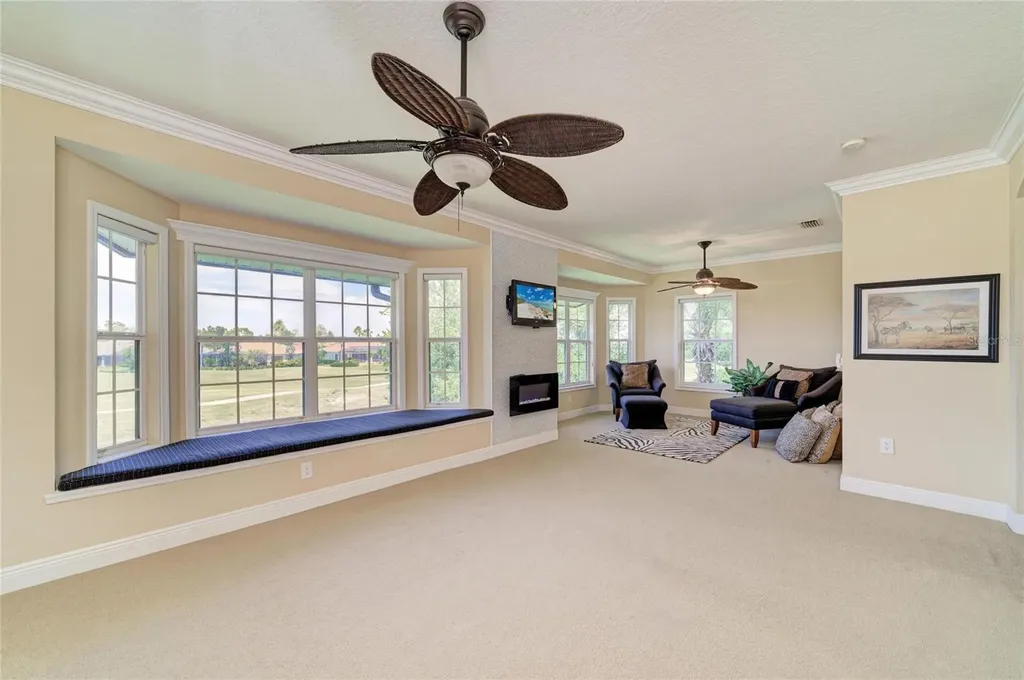 8432 Miramar Way Lakewood Ranch FL 34202