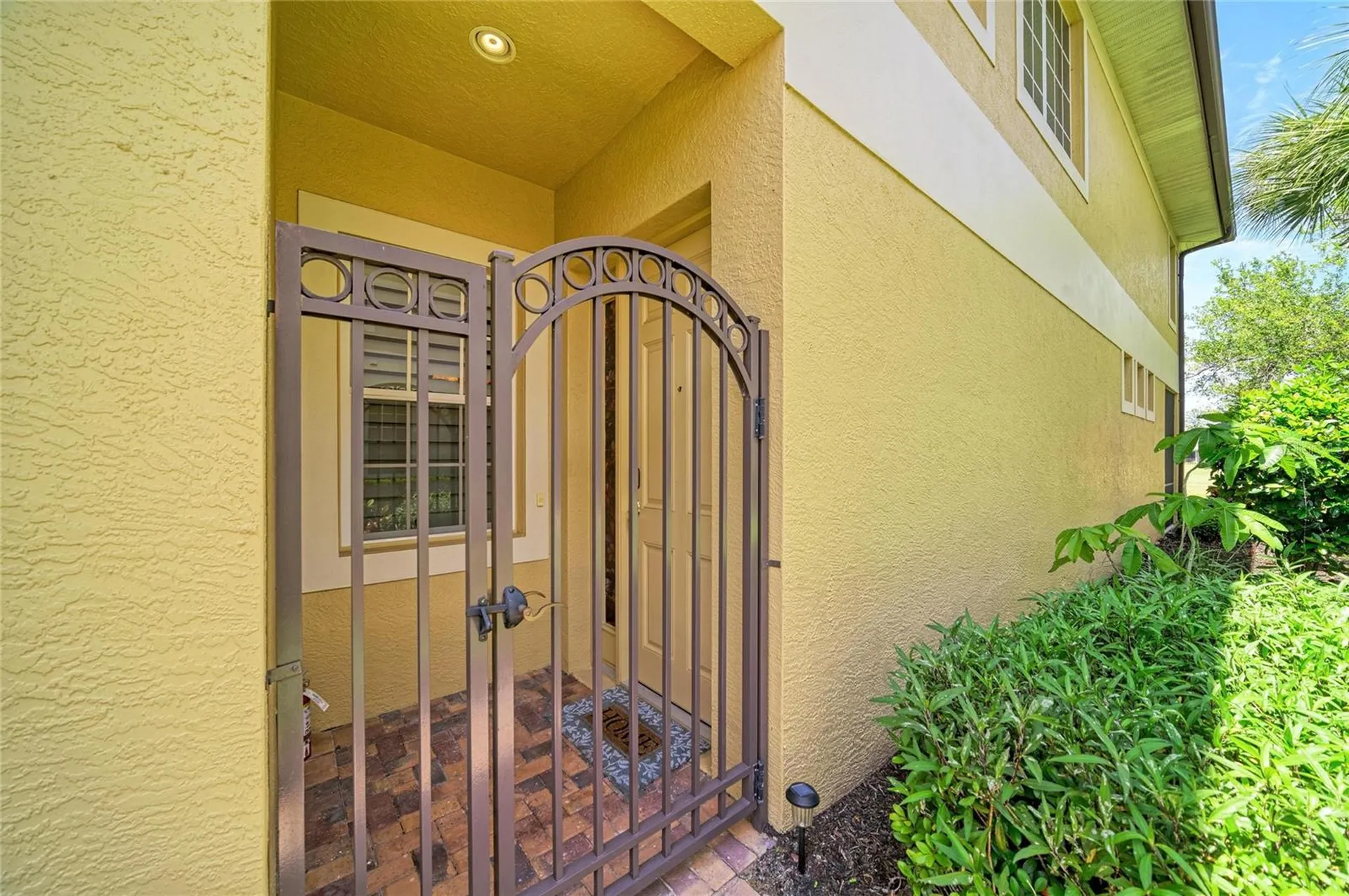 8432 Miramar Way Lakewood Ranch FL 34202