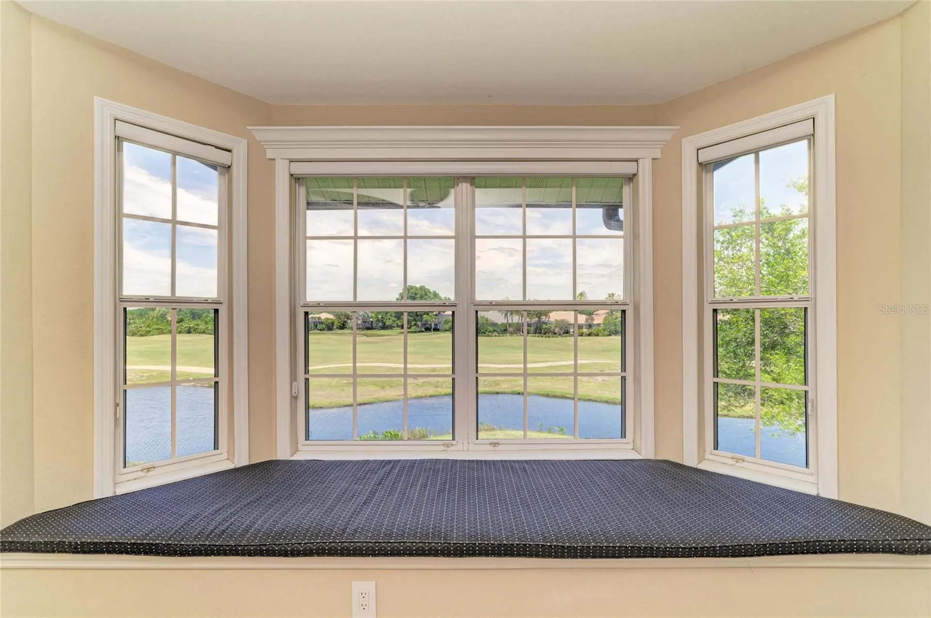 8432 Miramar Way Lakewood Ranch FL 34202