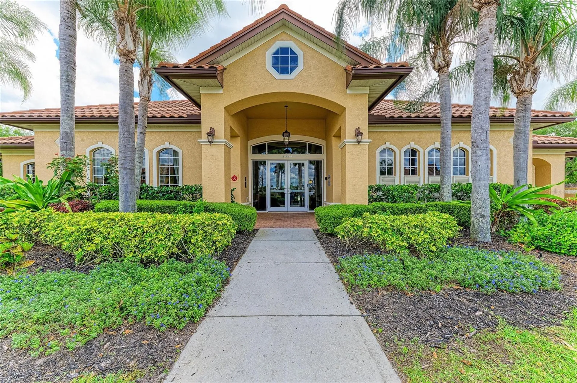 8432 Miramar Way Lakewood Ranch FL 34202