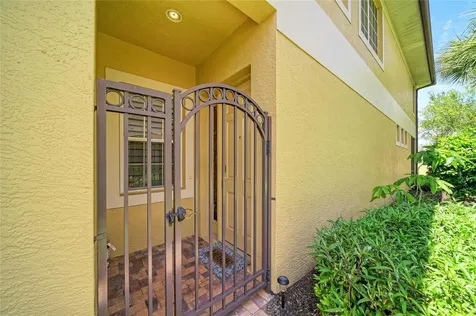 8432 Miramar Way Lakewood Ranch FL 34202